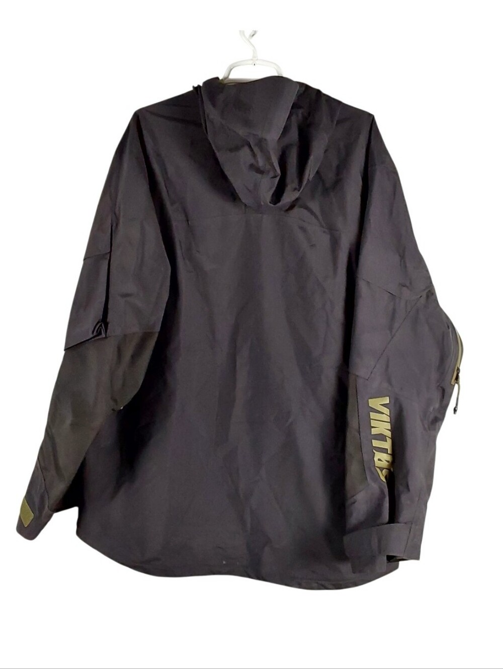 Viktos 3l Team Hardshell Jacket - Picture 3 of 15